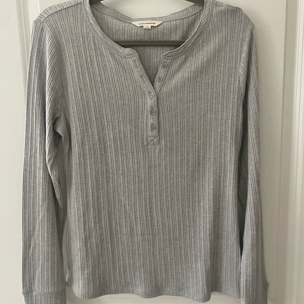 Lucky Brand Light Gray Ribbed Long-Sleeve Henley